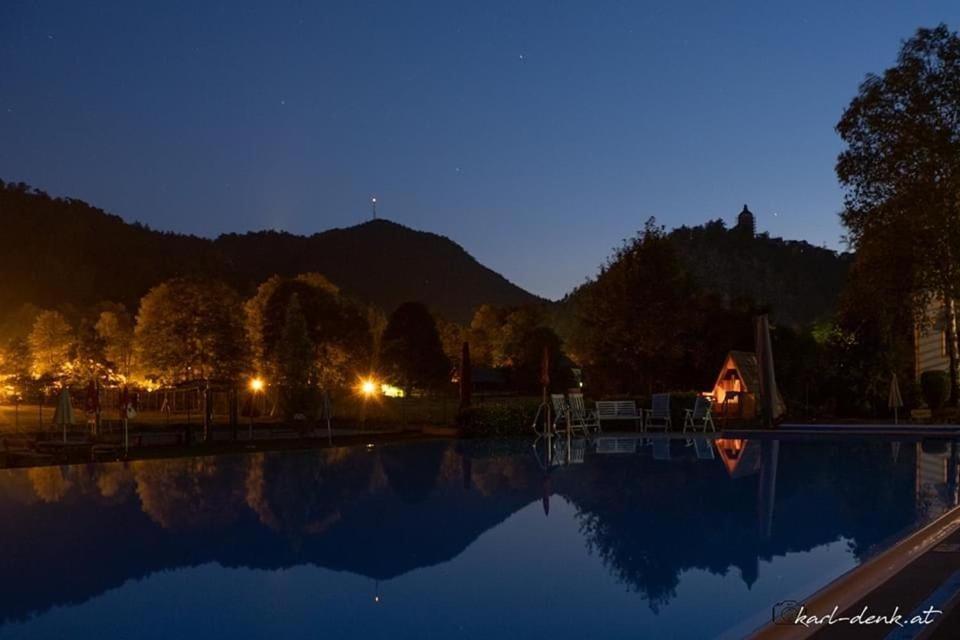 Holznest Hotel Gutenstein Kültér fotó